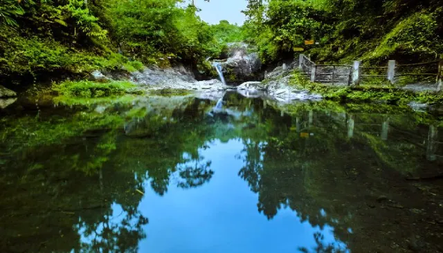 Telaga Sunyi